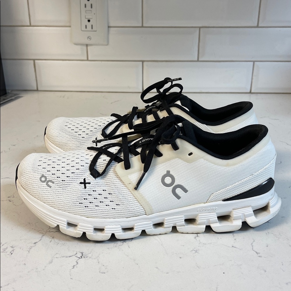 On Running Men's | Cloud X 4 Ivory & Black Athletic Shoes Size 9.5 - Picture 12 of 17